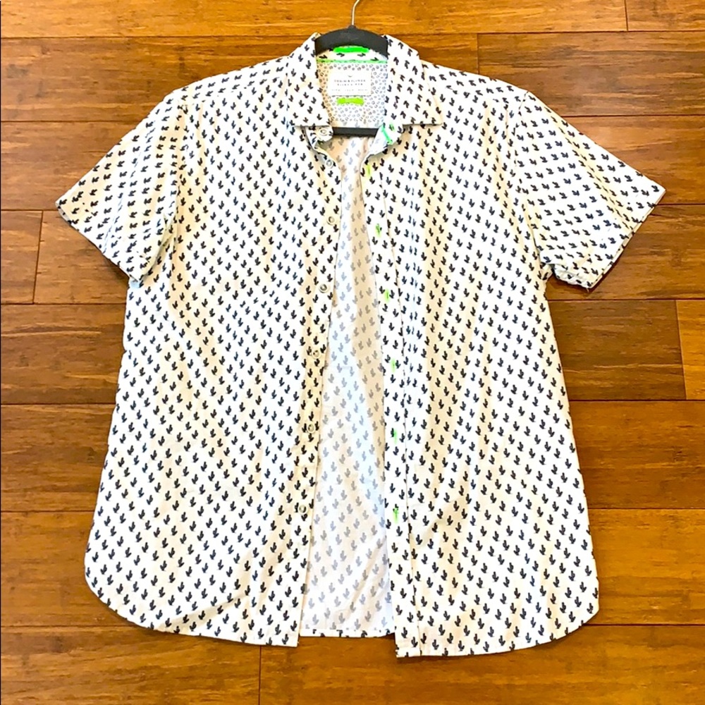 Men’s short sleeve button shirt